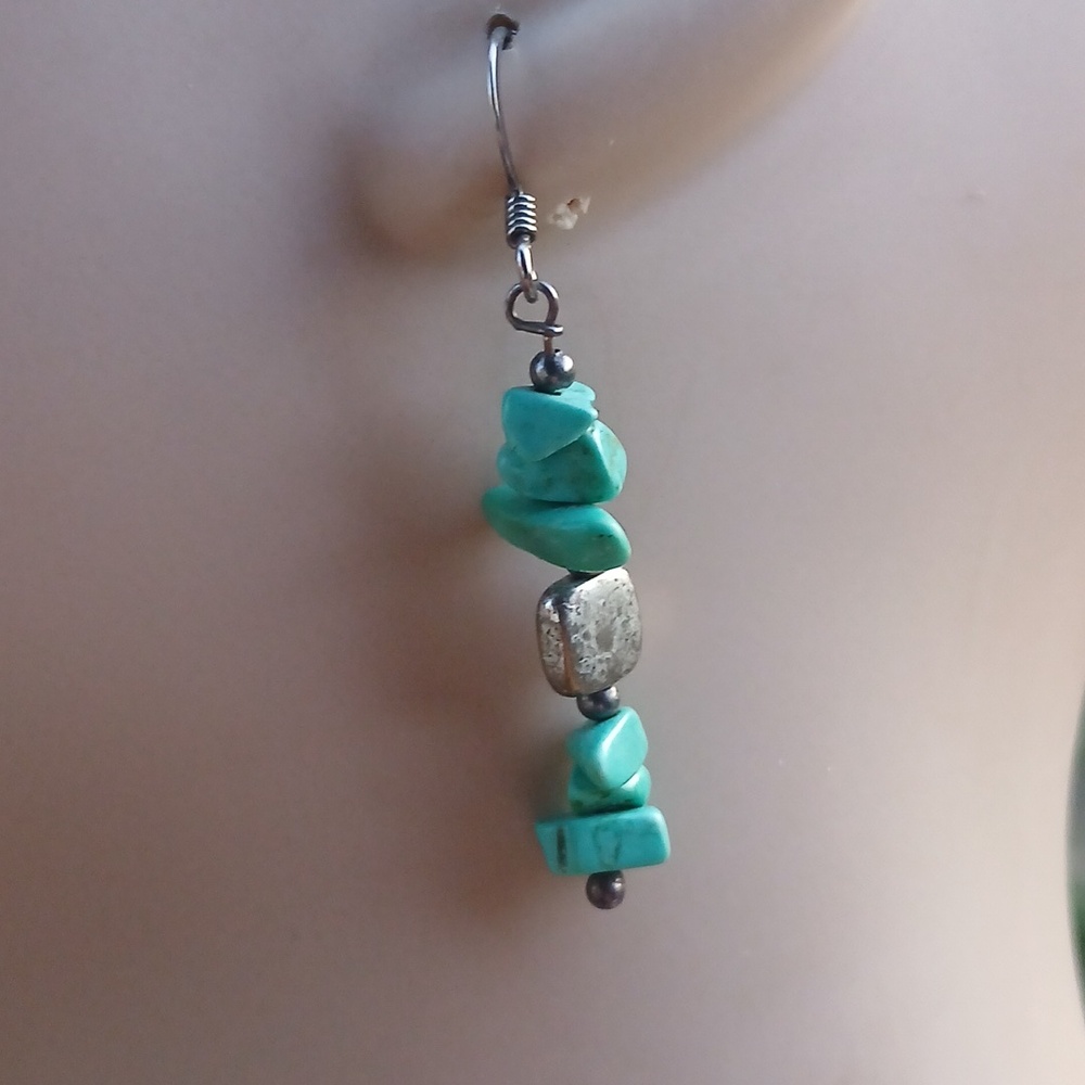 Unique Turquoise Bead Chip W/hammered Silver Dangle Earrings